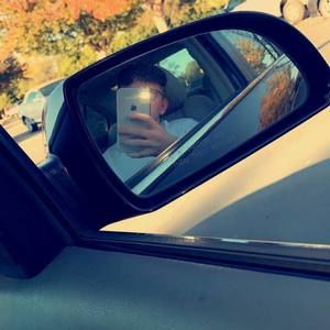 Meet your Posher, Andrew